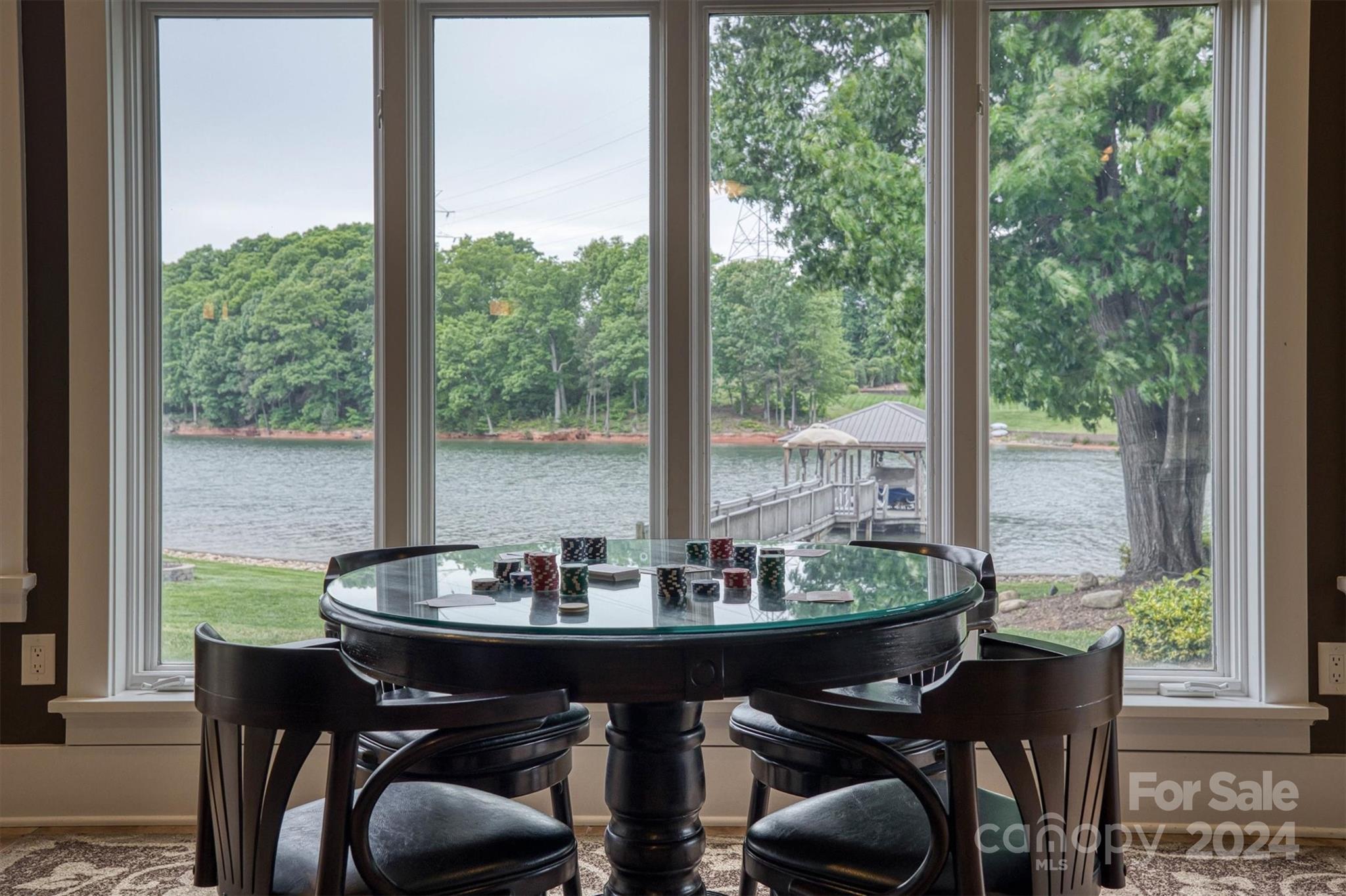 Pinnacle Shores - Residential