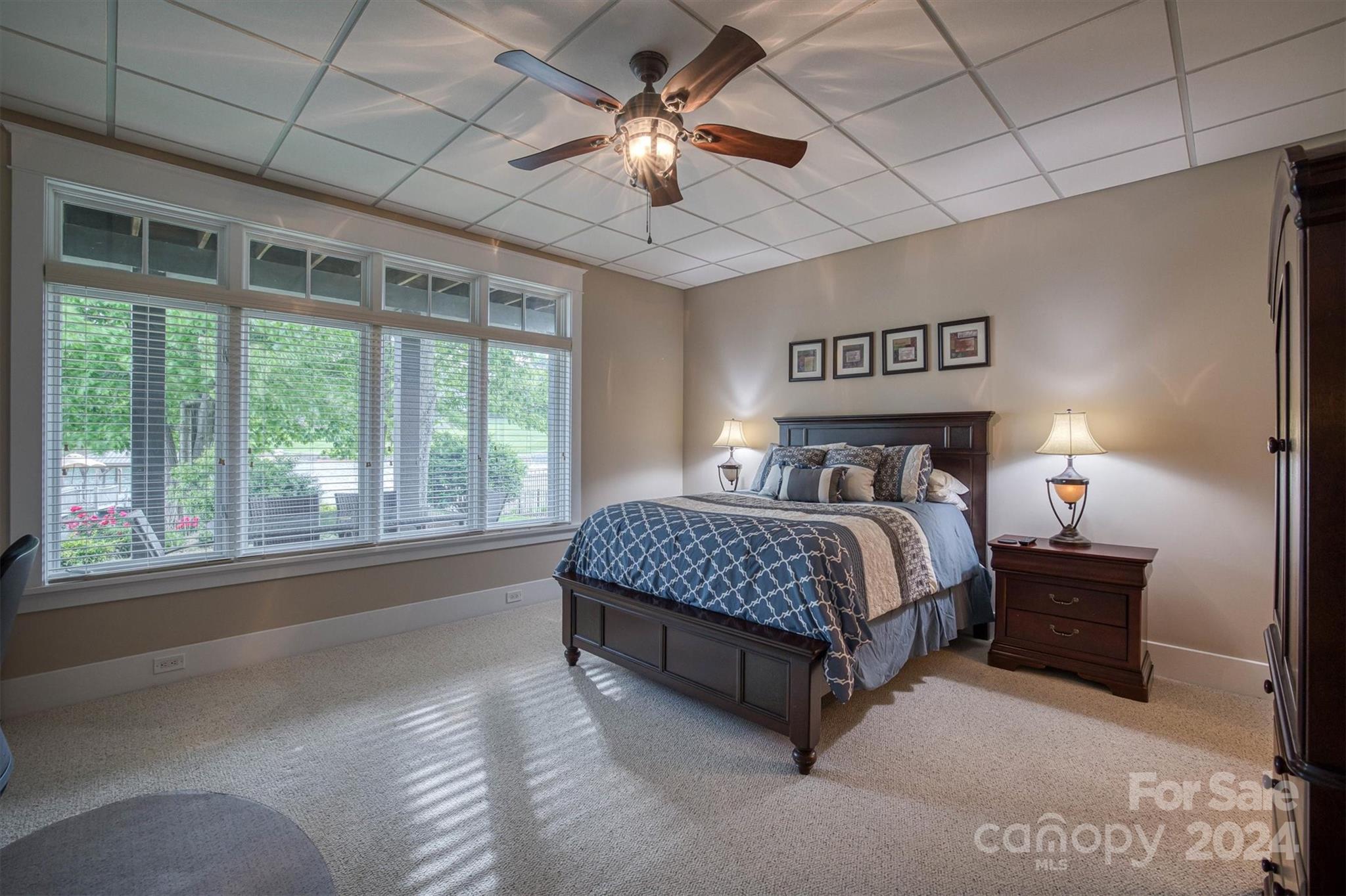 Pinnacle Shores - Residential