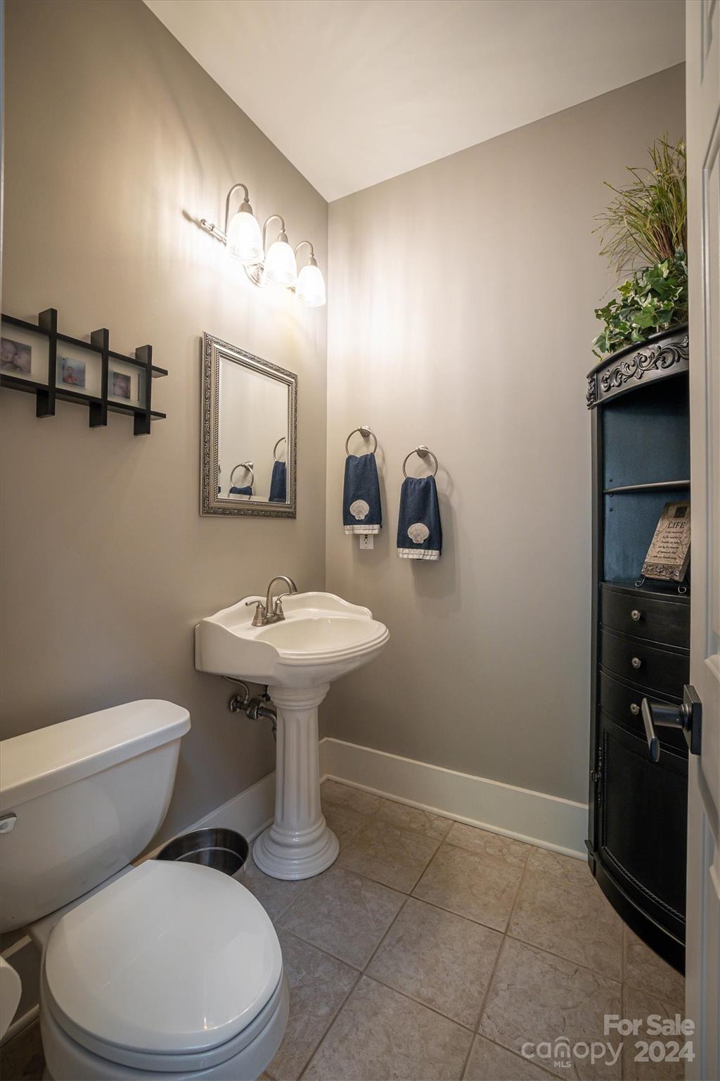 Pinnacle Shores - Residential