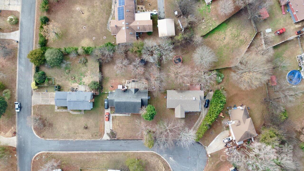 2815 Bustlehead Court