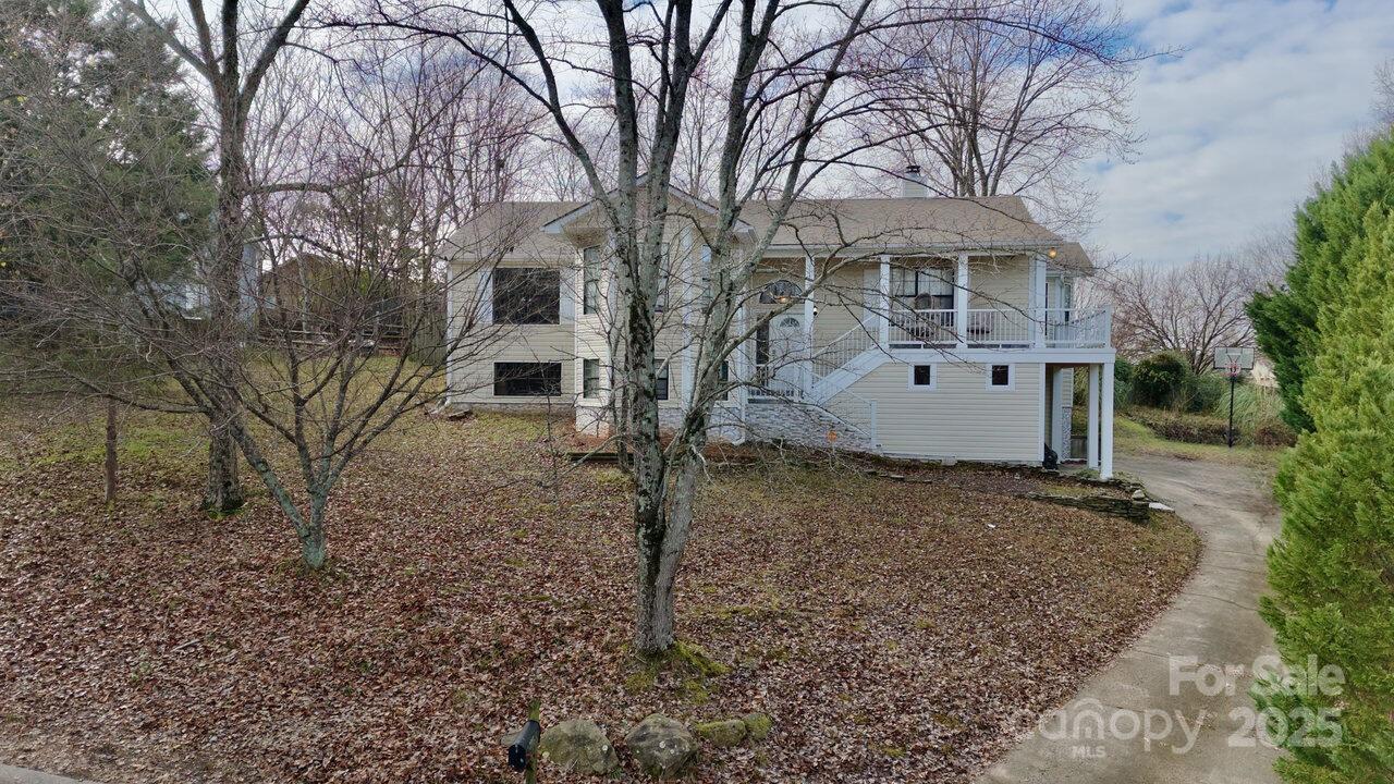 2815 Bustlehead Court