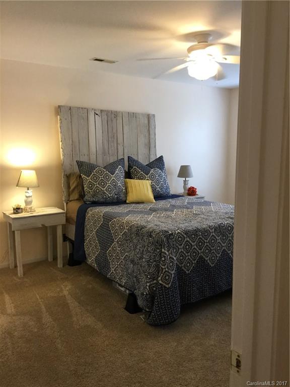 Lake Park - Residential