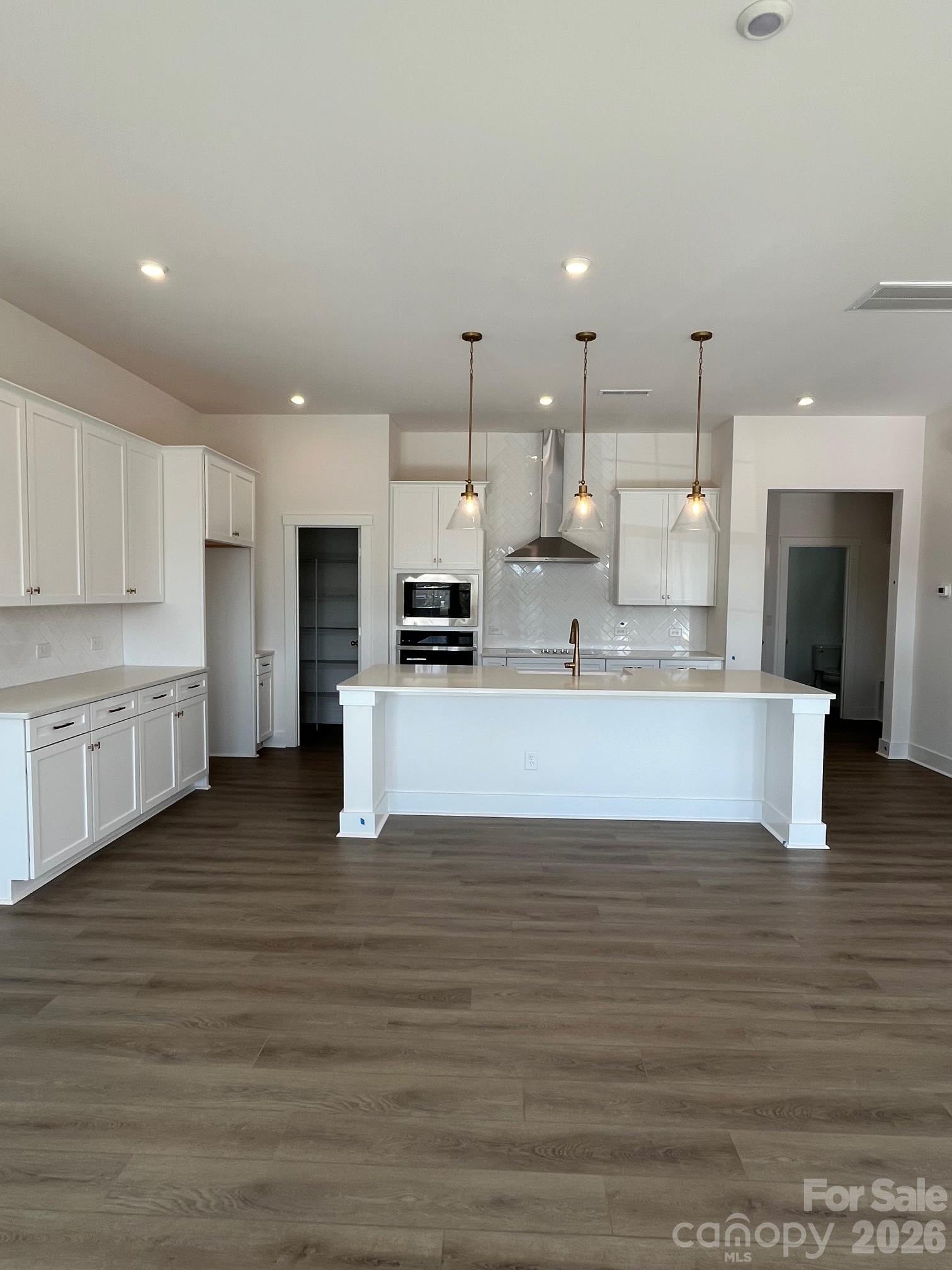 5420 Hollow Branch Road