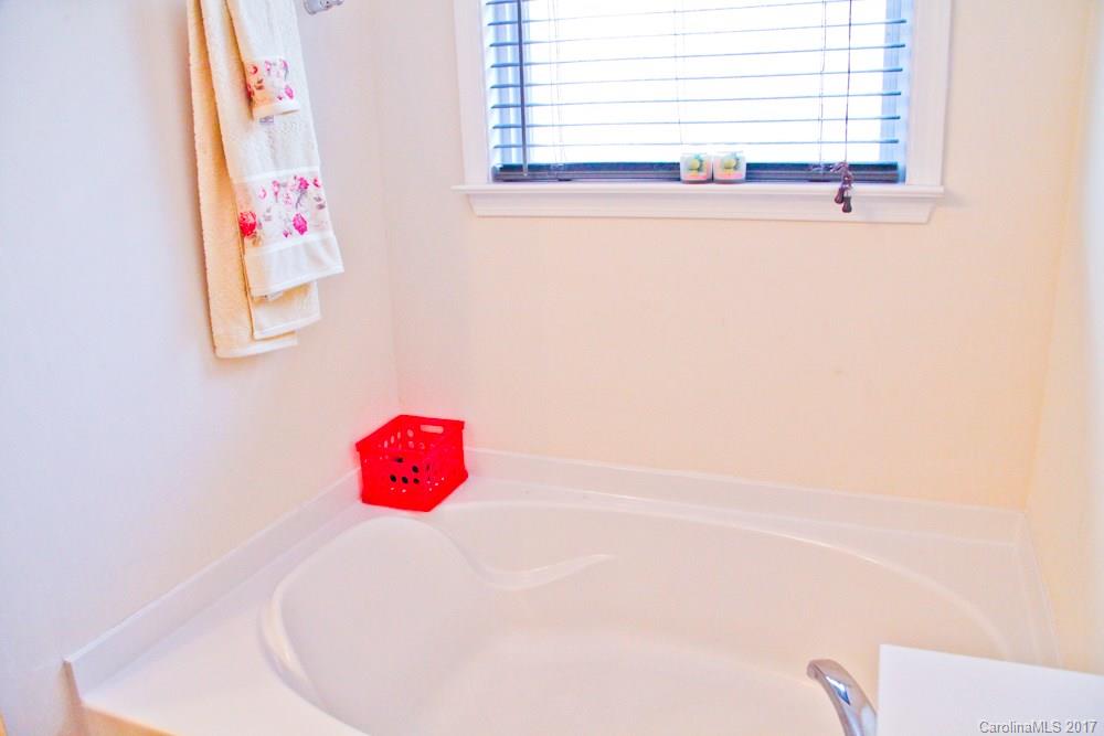 Roddey Park - Residential