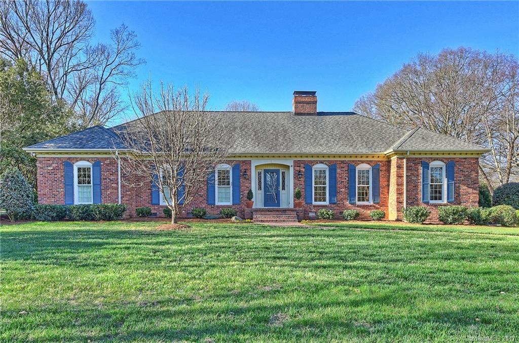 Photo 1 of 24 — 2011 Stedwick Place, Charlotte, NC 28211