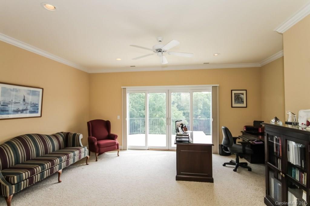 THE POINT - Residential