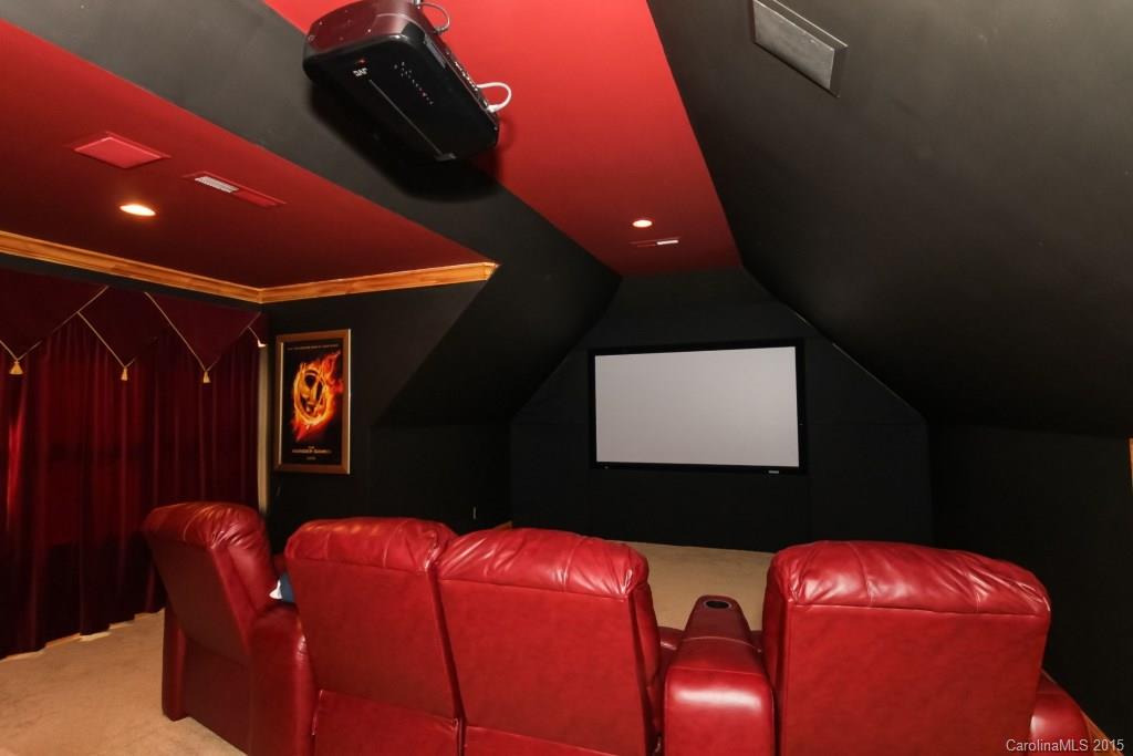 THE POINT - Residential