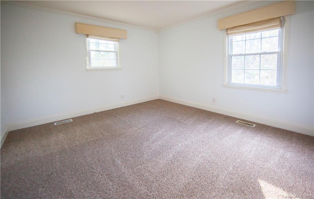 Seventeen Acres - Residential