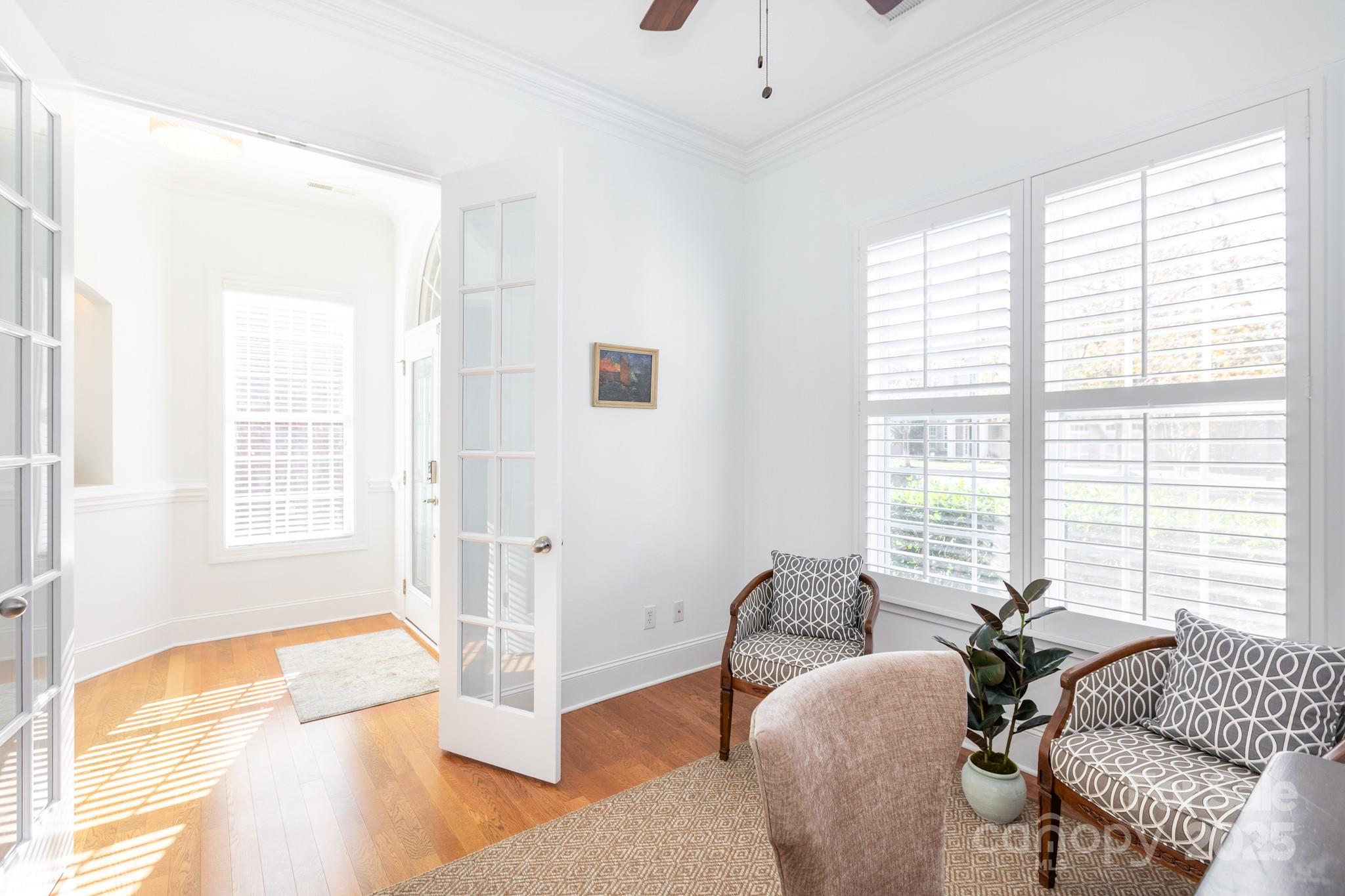 5104 Mesa Verde Road