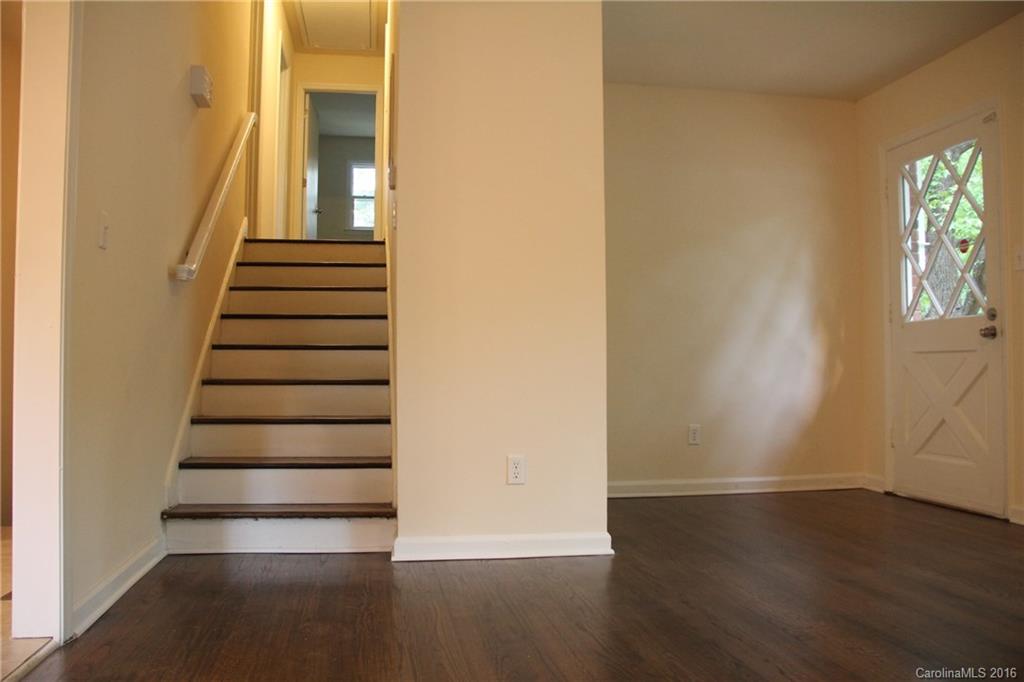 Four Seasons - Residential