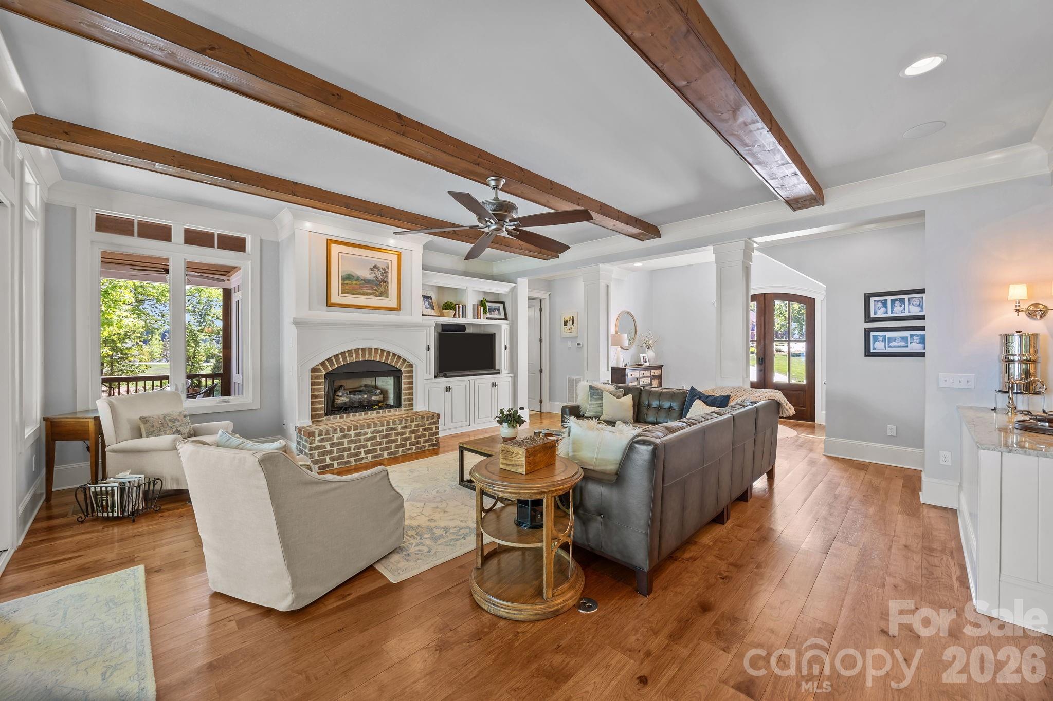 Pointe Regatta - Residential