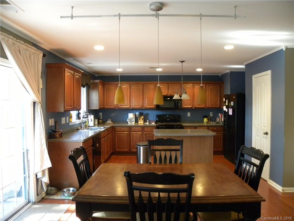 English Trails - Residential