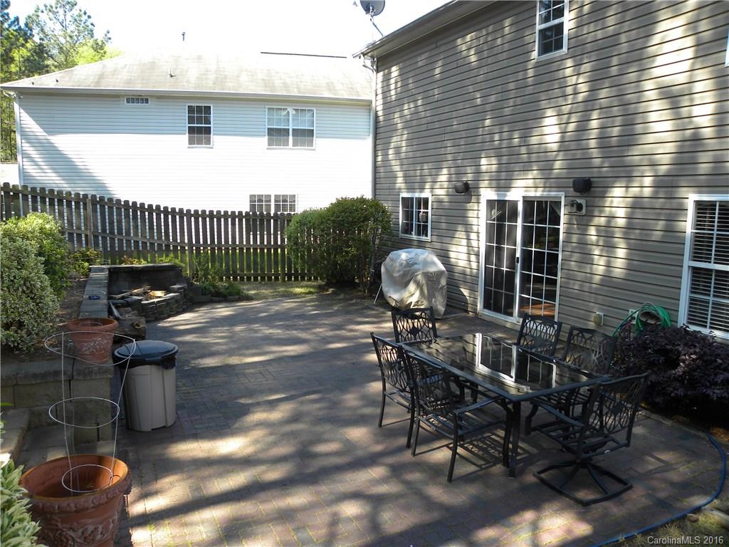 English Trails - Residential