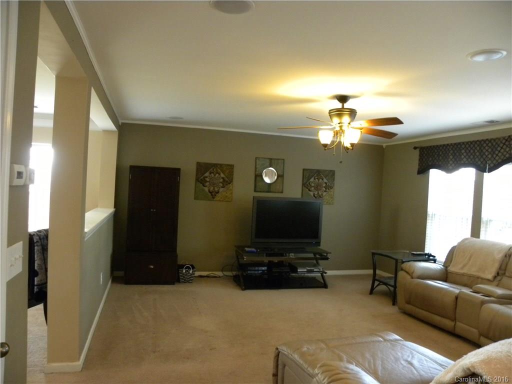 English Trails - Residential