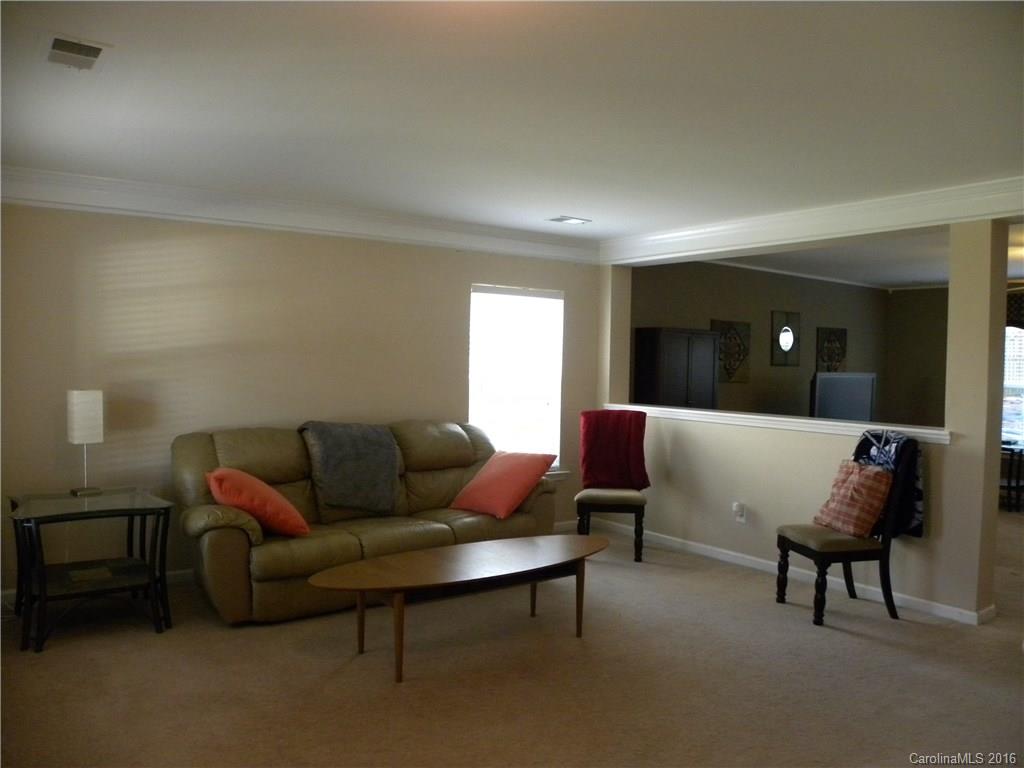 English Trails - Residential