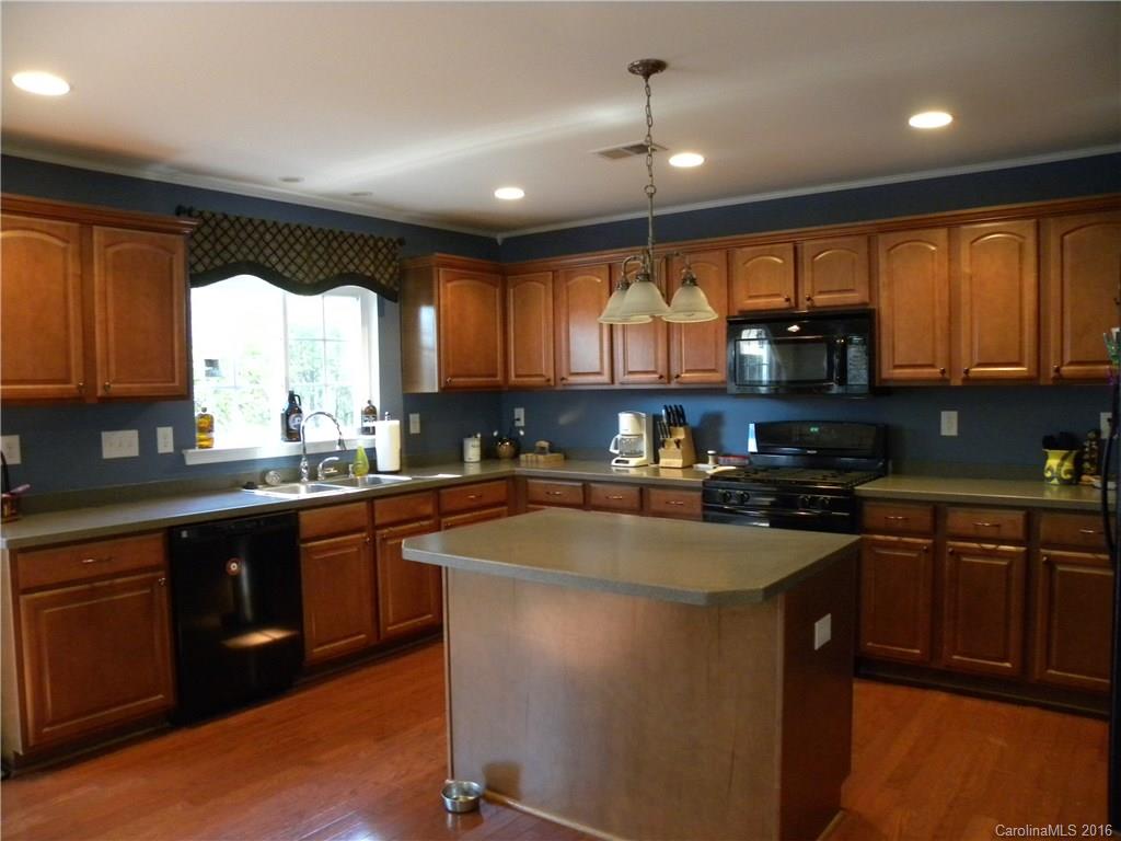 English Trails - Residential