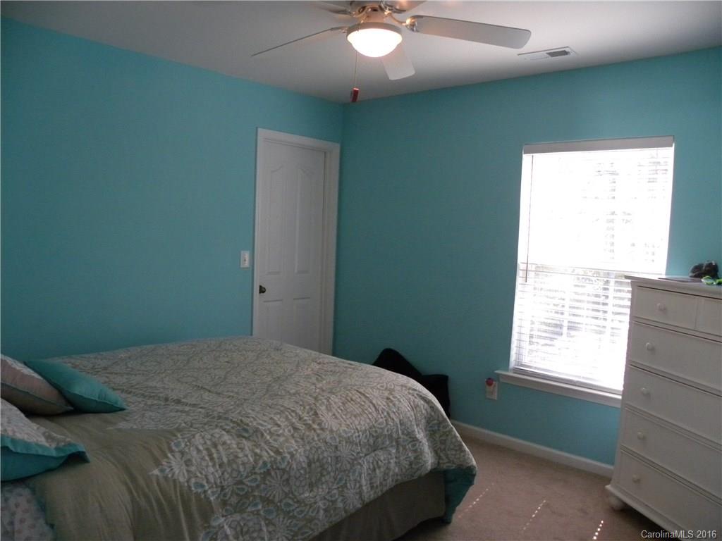 English Trails - Residential