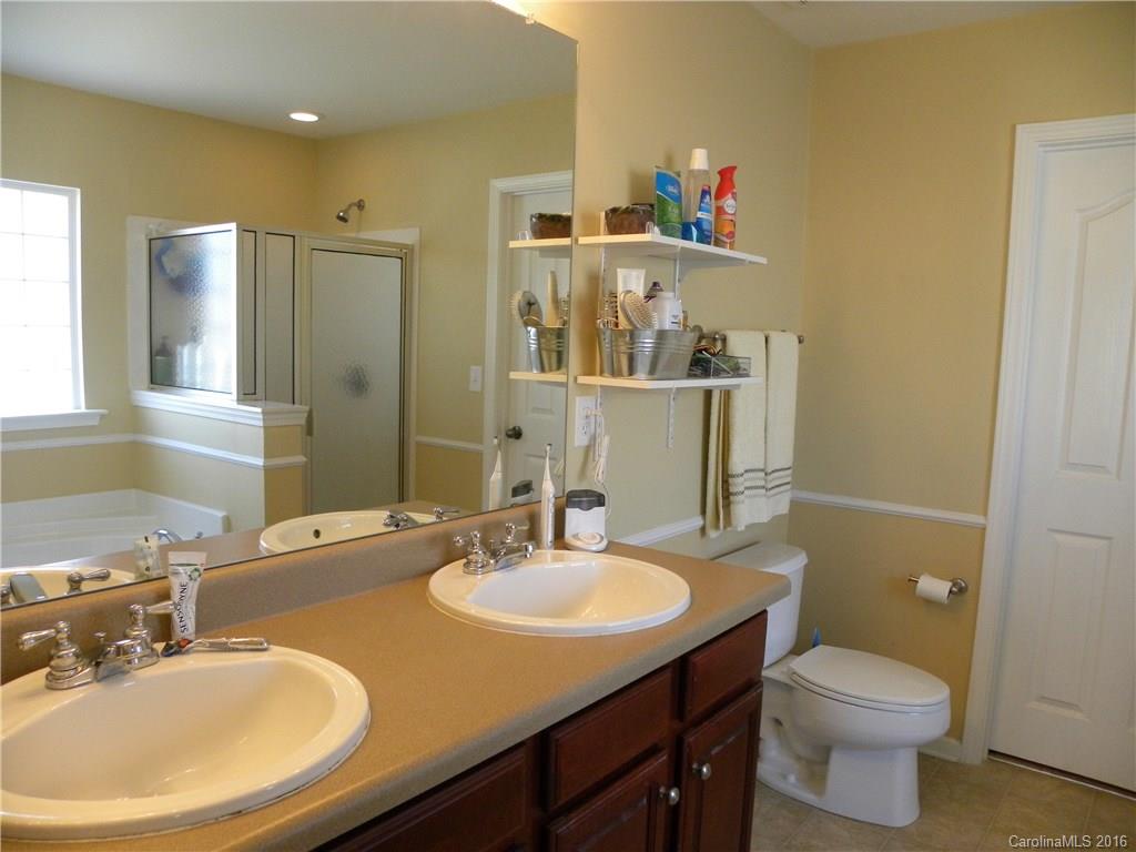 English Trails - Residential