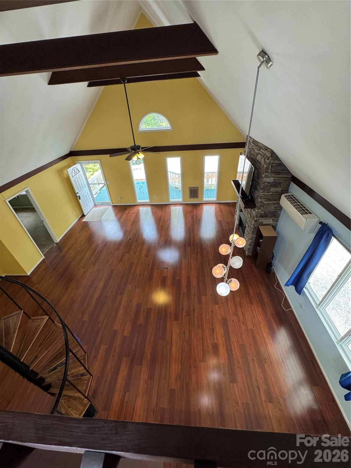 Linville Land Harbor - Residential