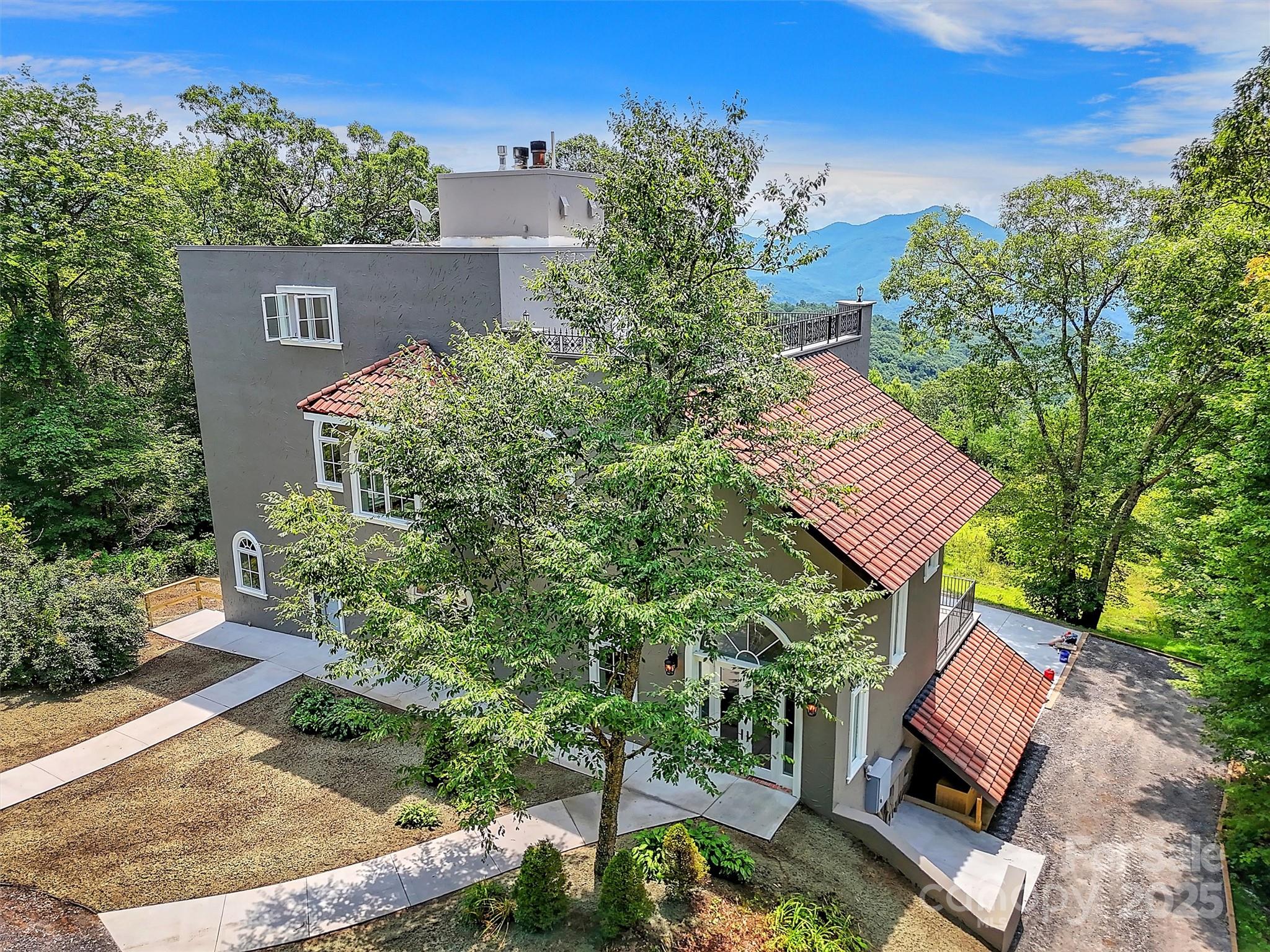 2222 Greenspire Drive