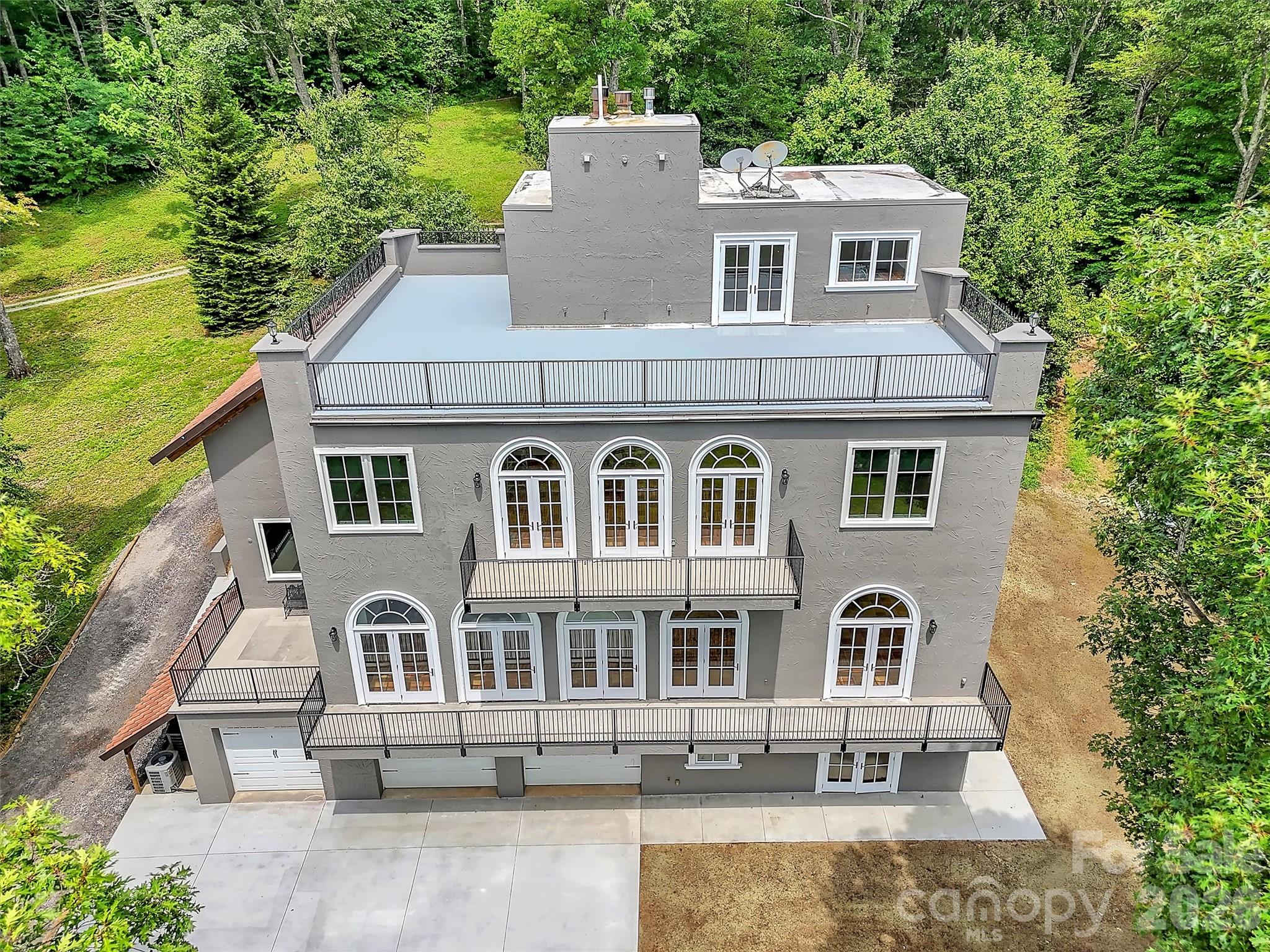 Hi-Mountain - Residential