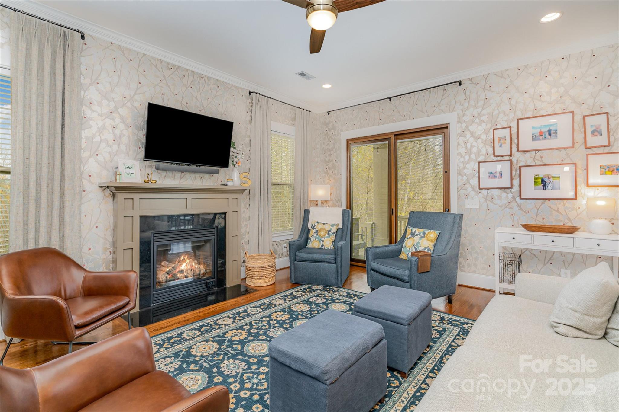 Riverwalk - Residential