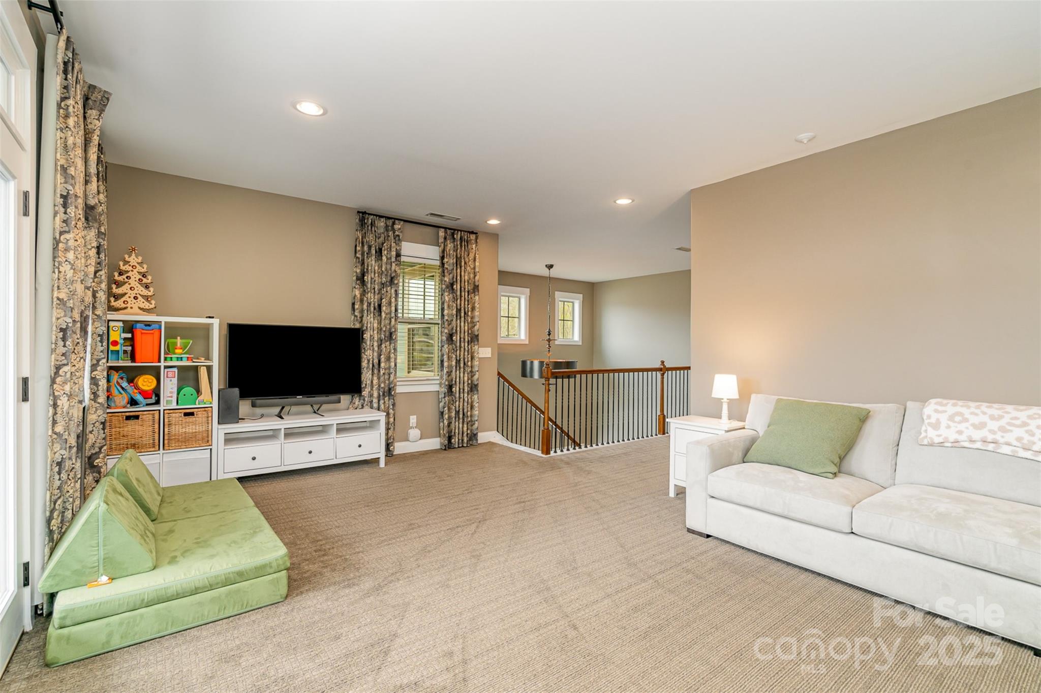 Riverwalk - Residential