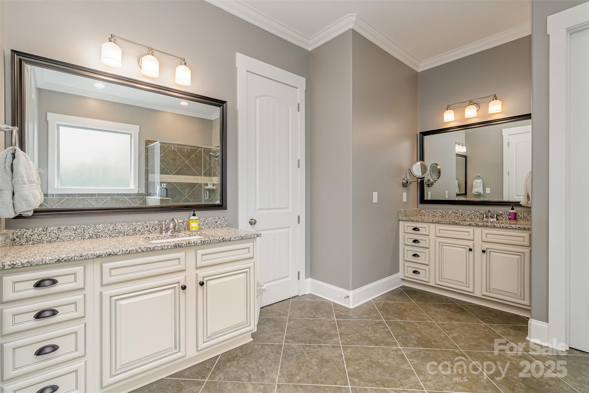 Riverwalk - Residential