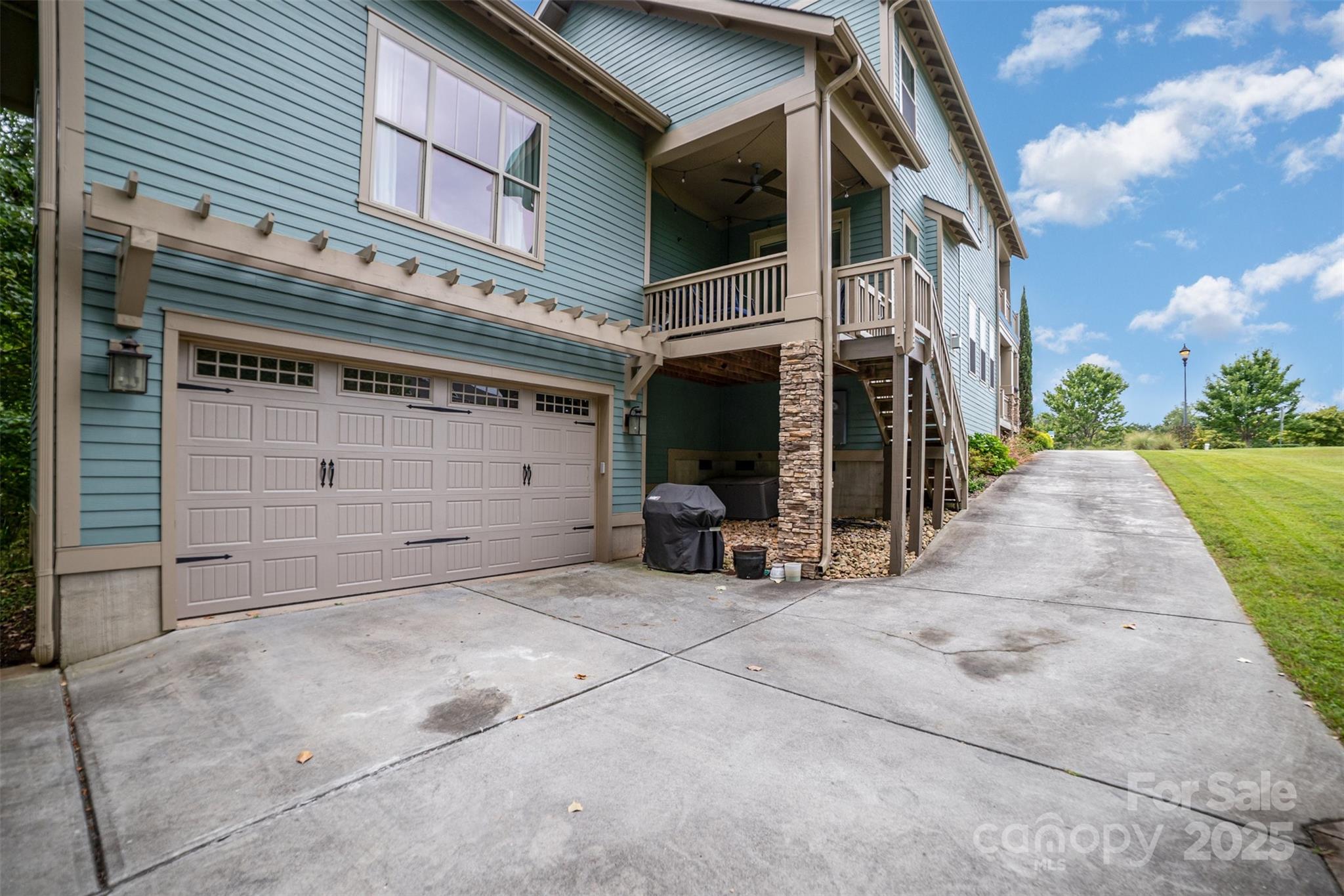 Riverwalk - Residential