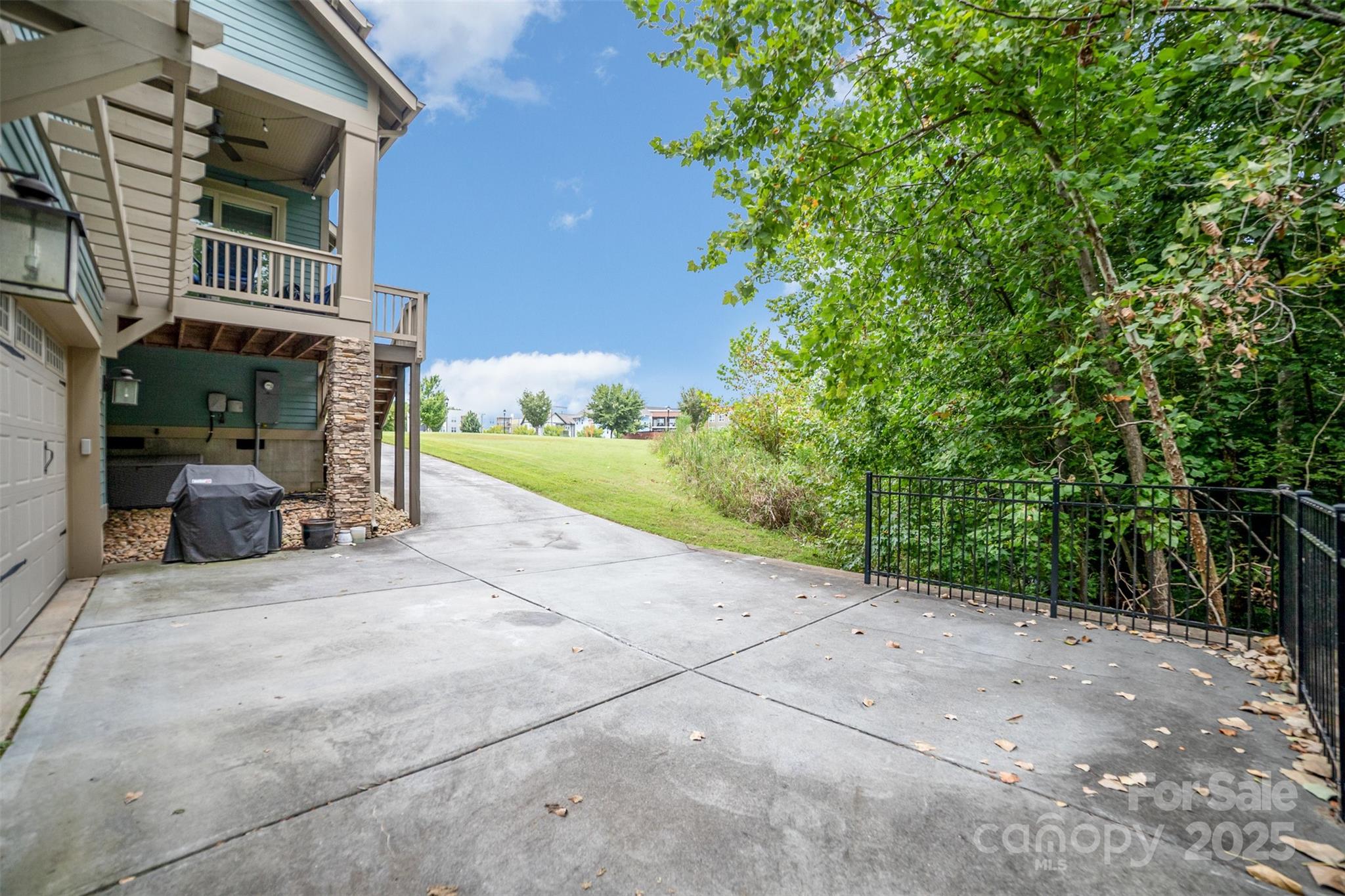 Riverwalk - Residential