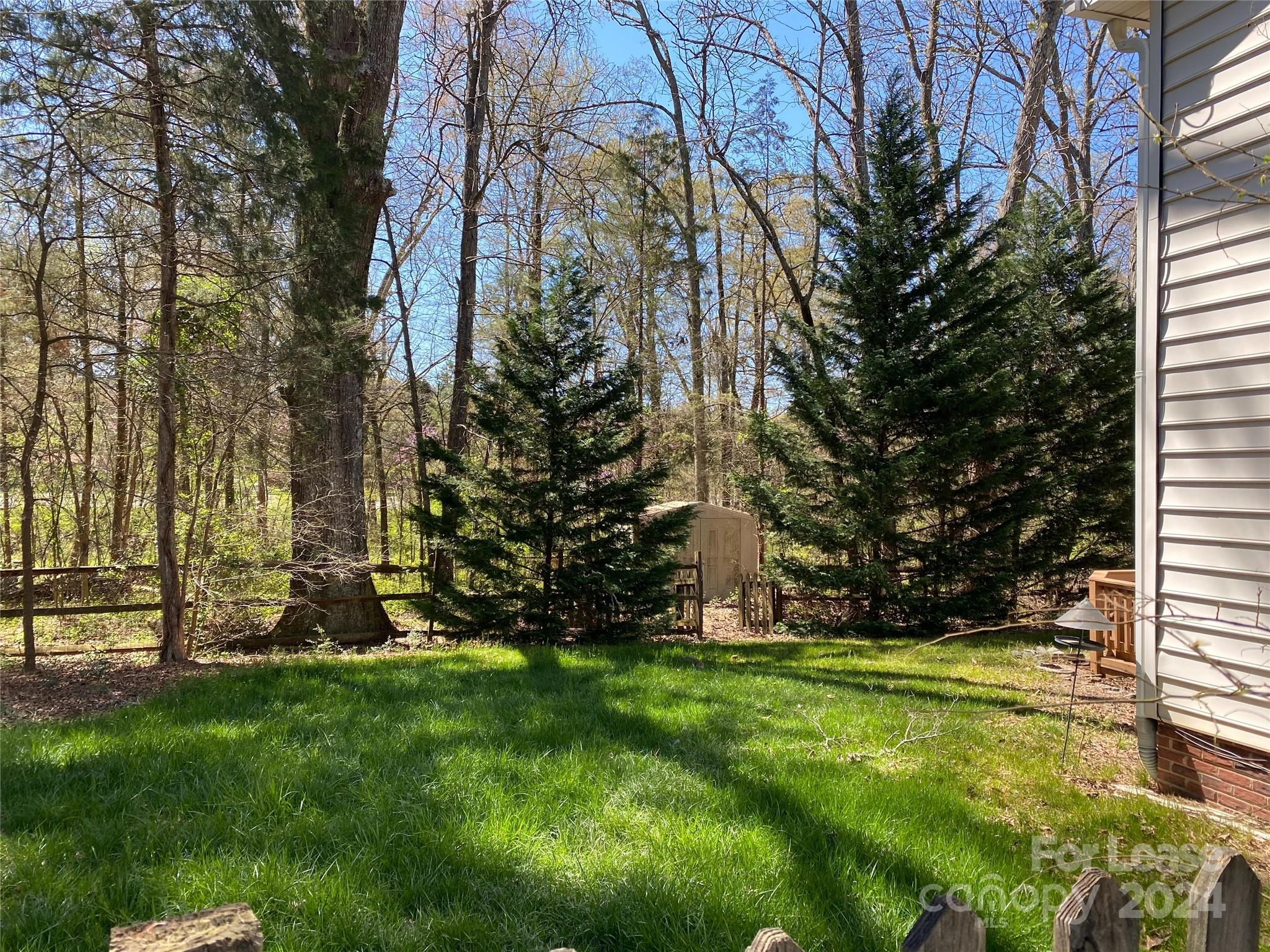 Hunter Oaks - Residential Lease