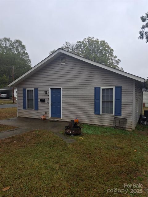 183 Brookwood Avenue NW Concord NC 28025