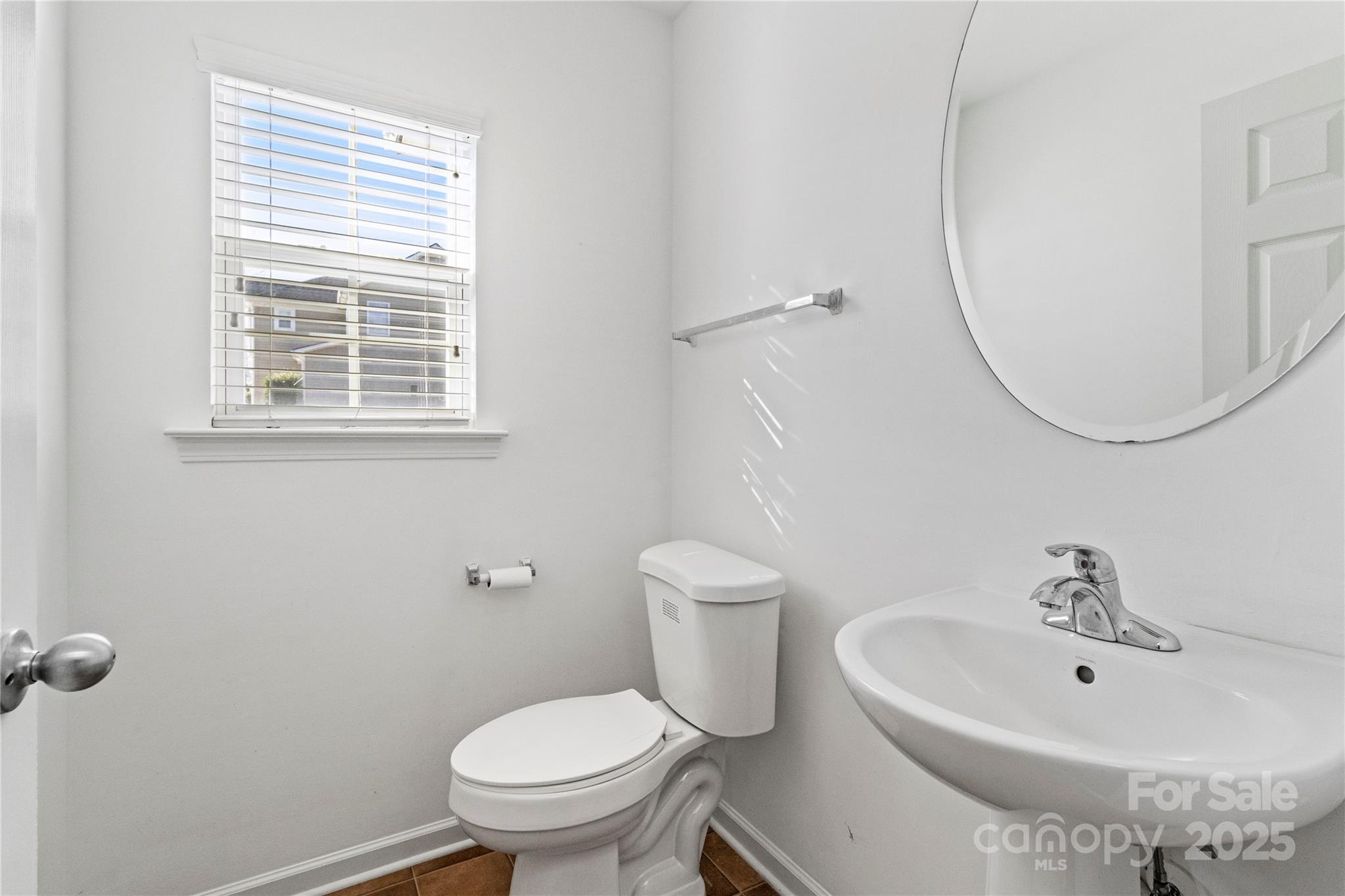 Hamilton Lakes - Residential