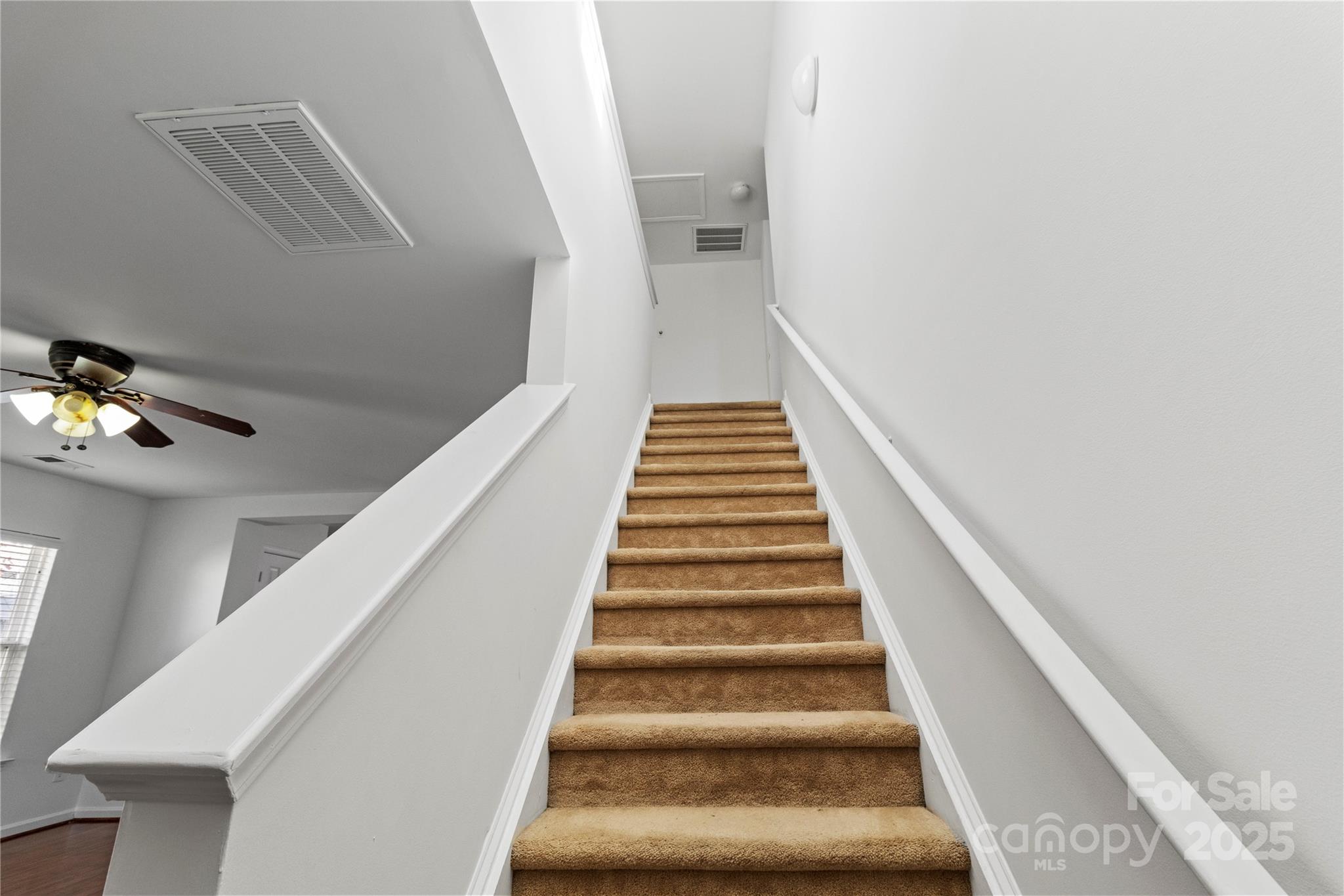 Hamilton Lakes - Residential