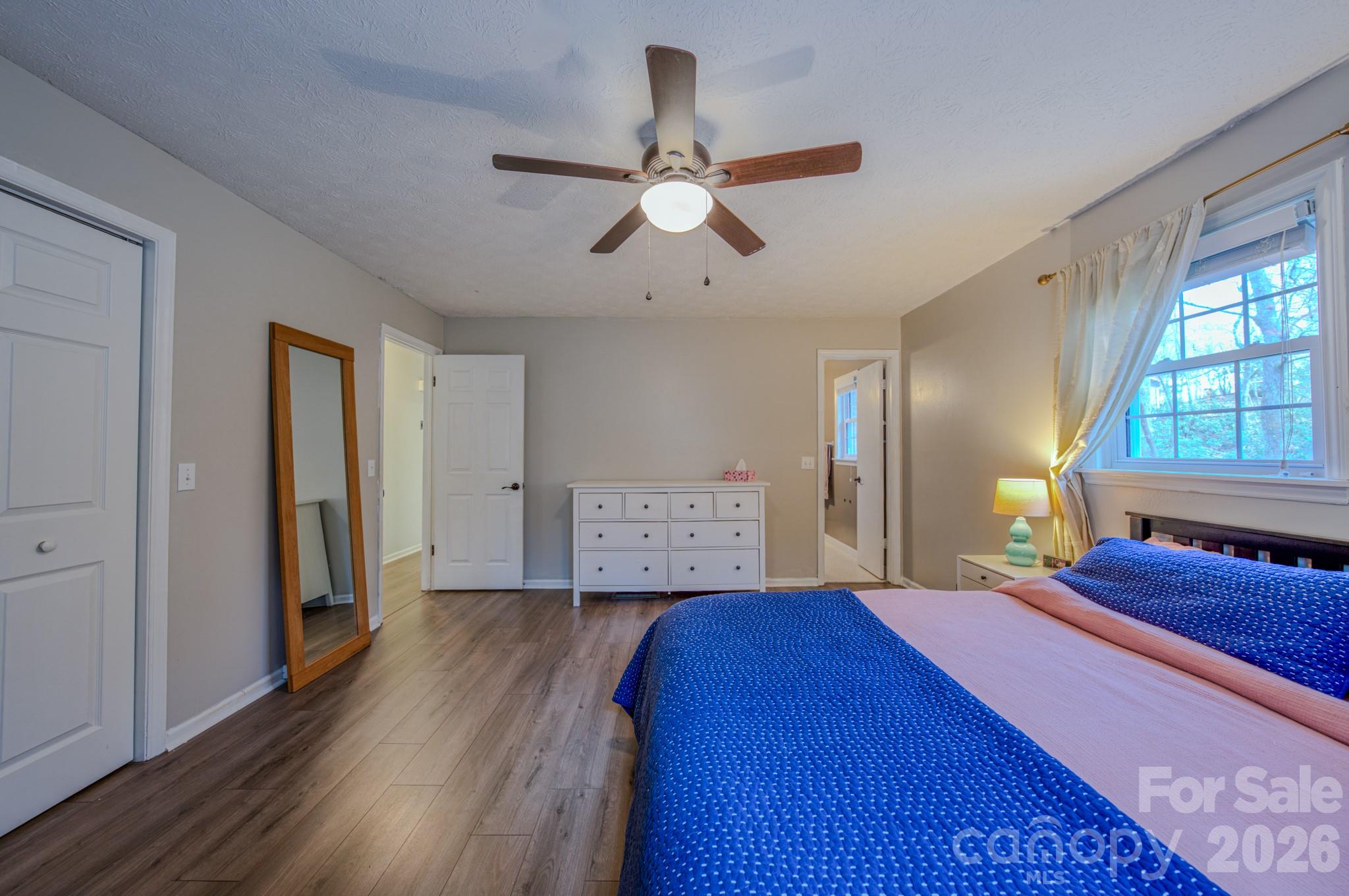 Long John Mountain - Residential