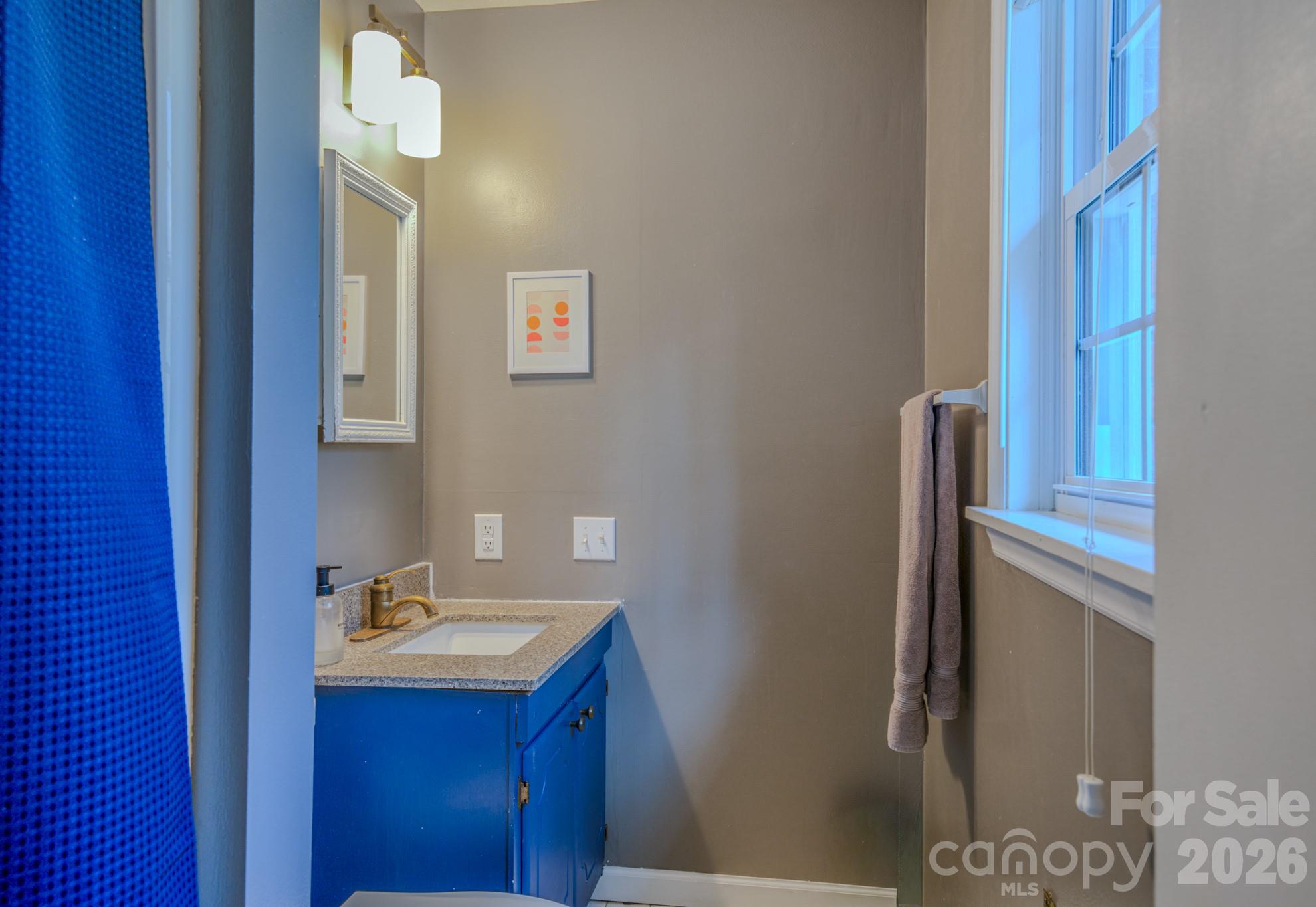 Long John Mountain - Residential