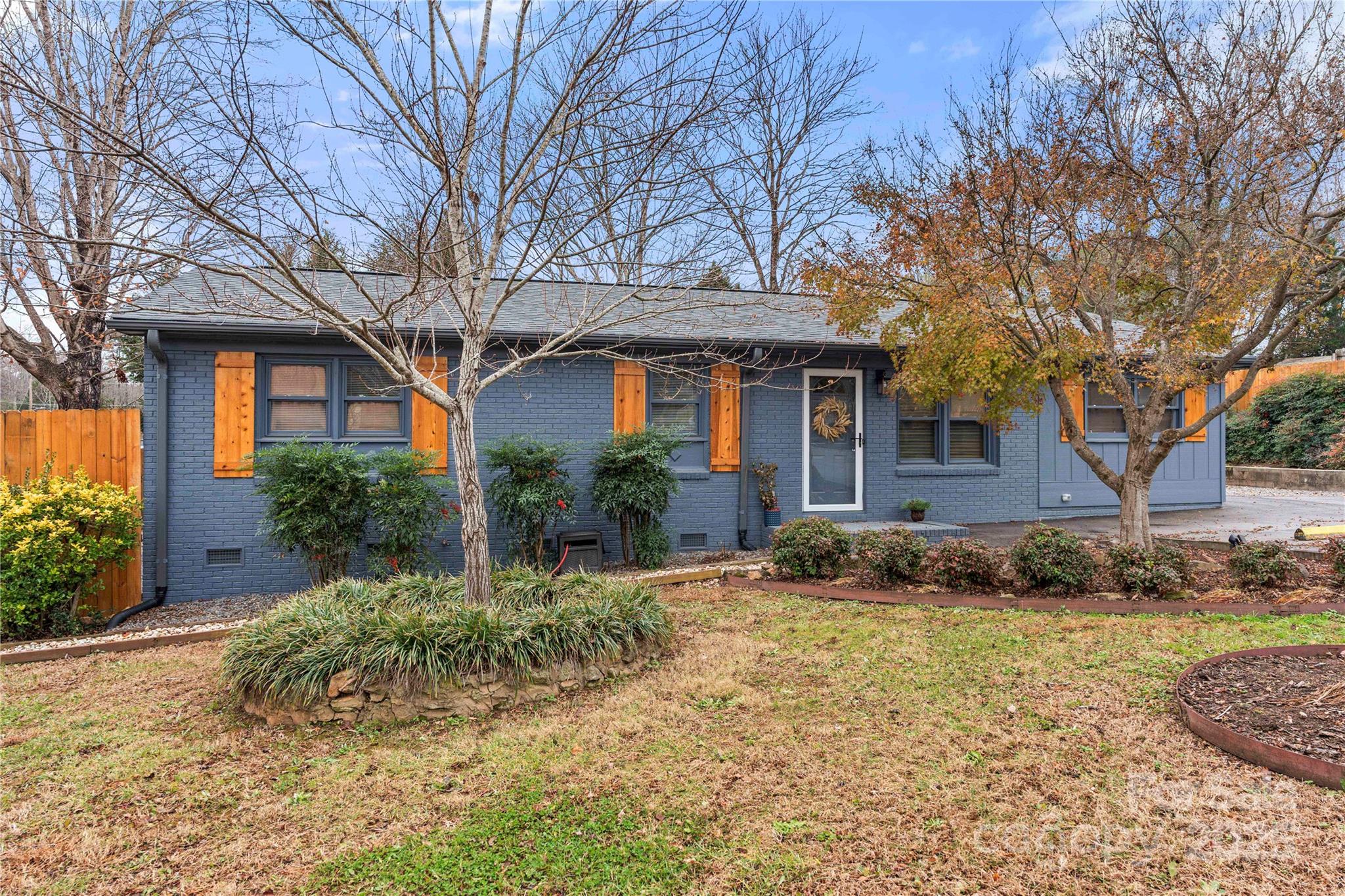 2311 Maplewood Drive