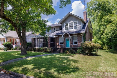 Photo for 157 Walnut Street