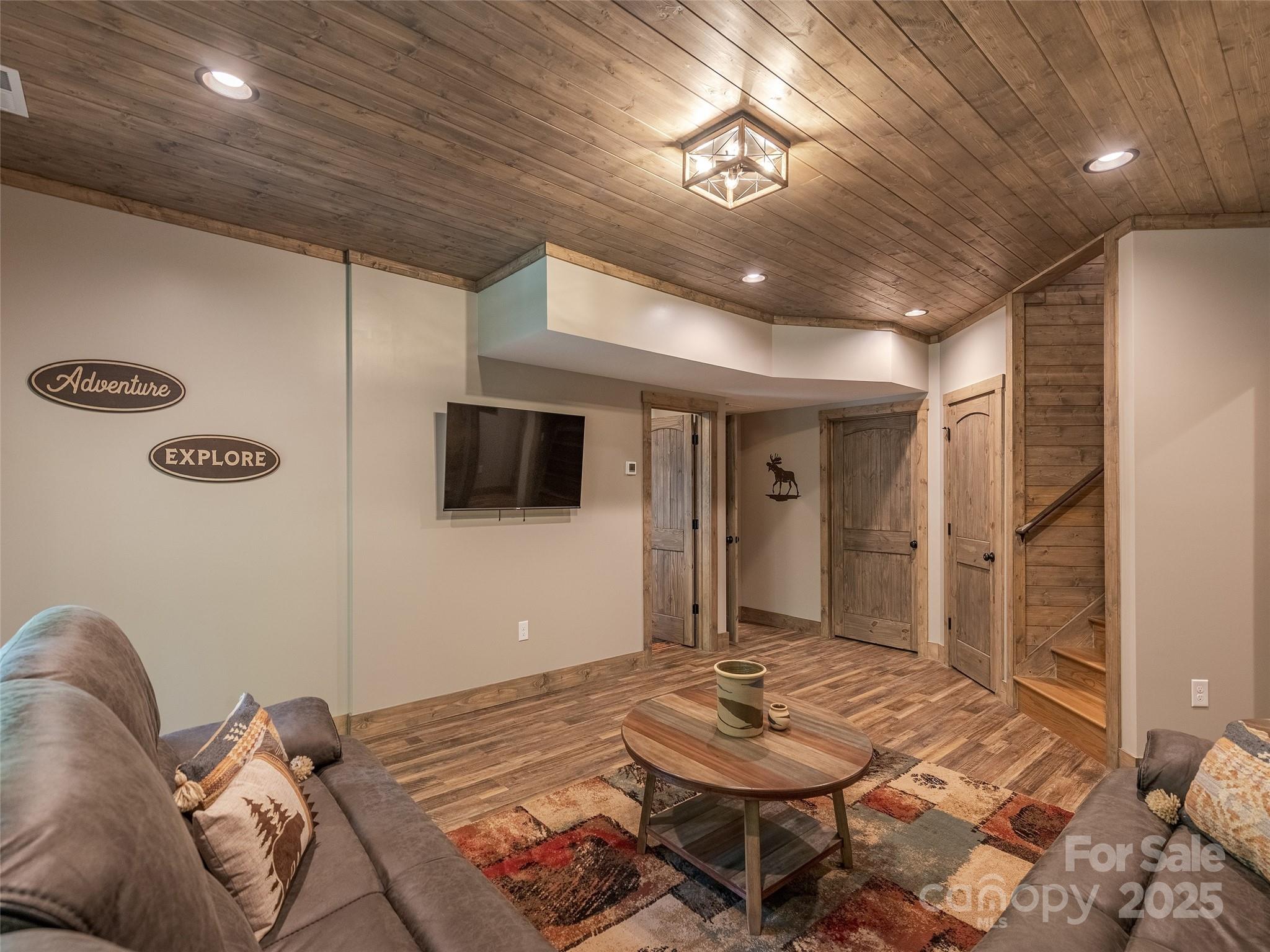 Fisher Ridge - Residential