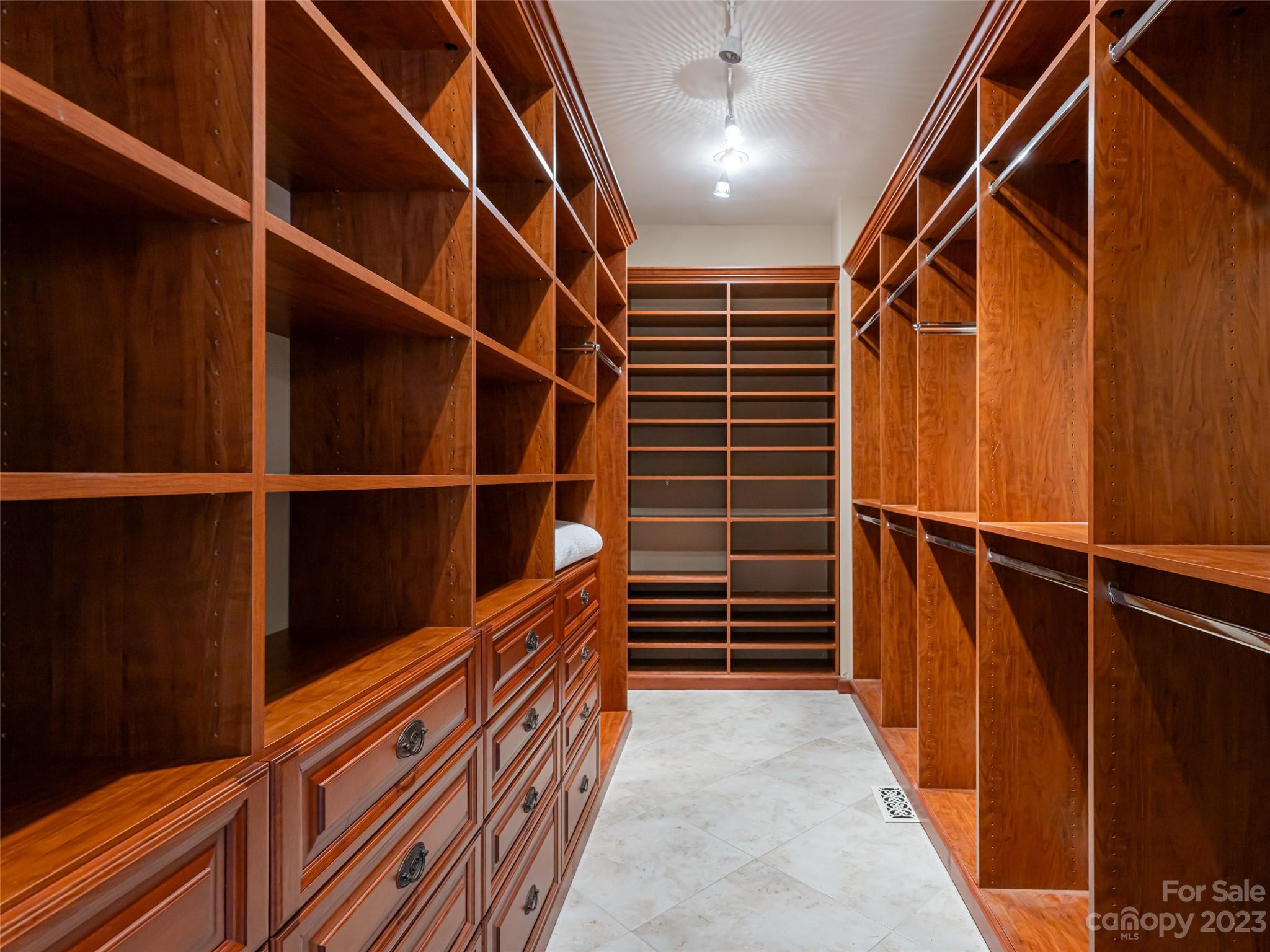 White Oak Plantation - Residential