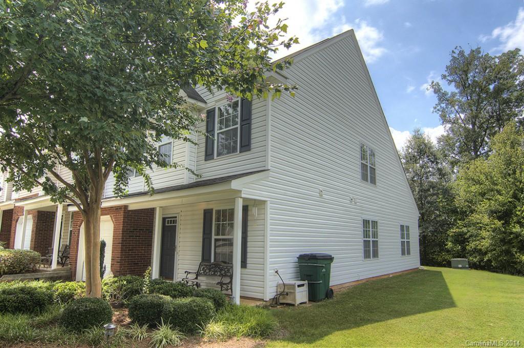 Old Stone Crossing - Residential