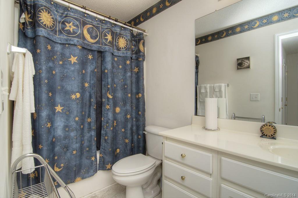 Old Stone Crossing - Residential