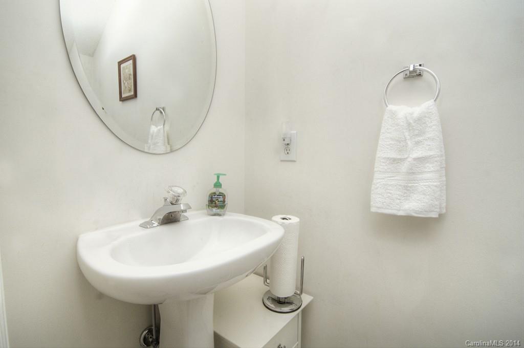 Old Stone Crossing - Residential