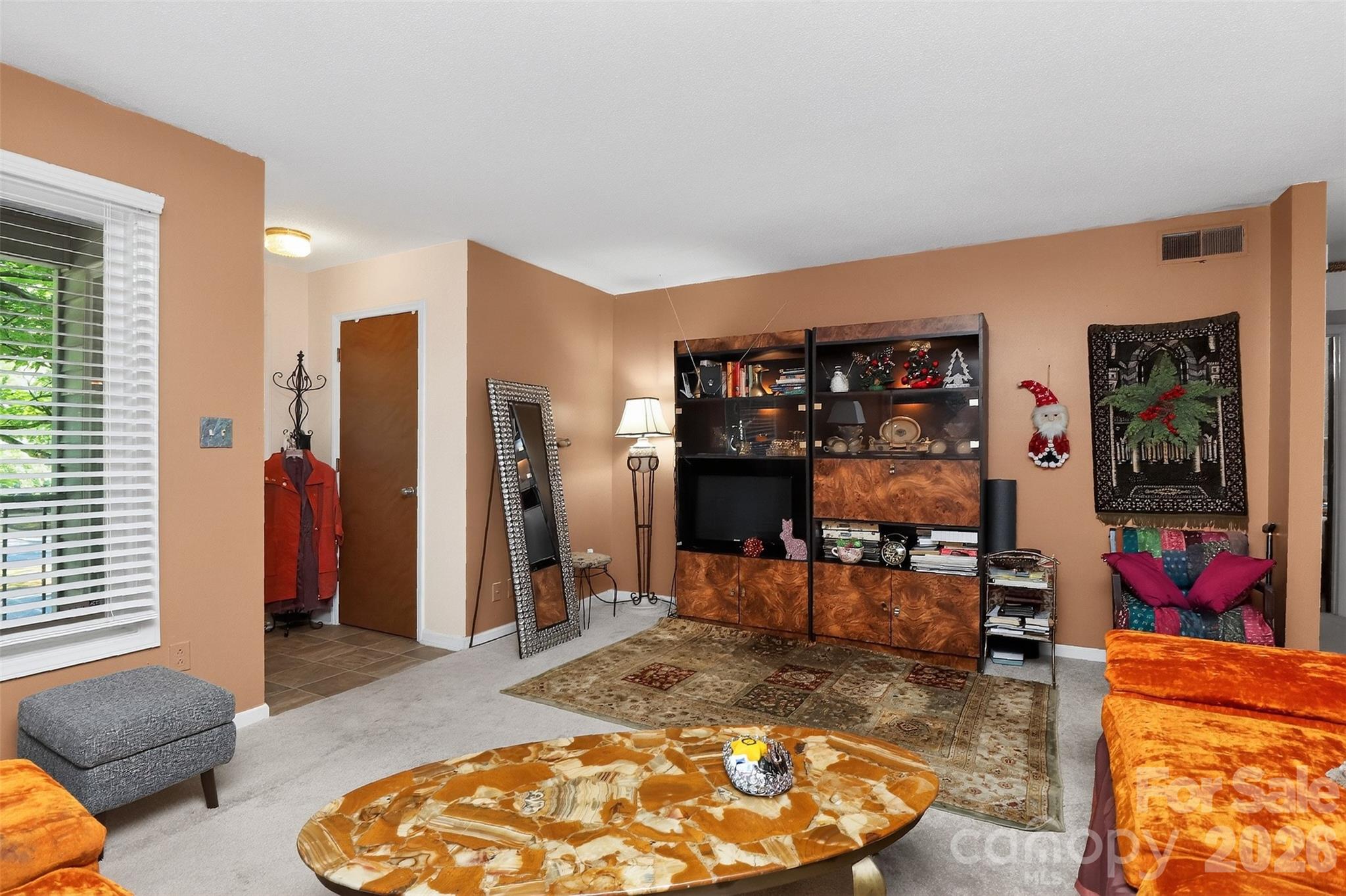 1906 Meadowlark Lane 15