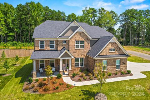 A home in Huntersville