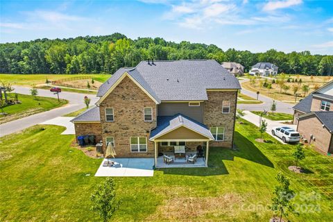 A home in Huntersville