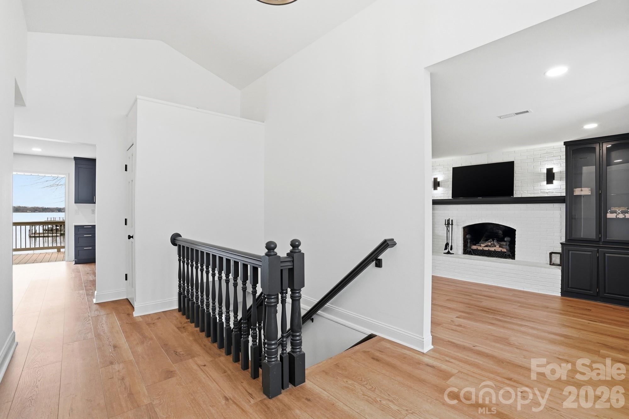 Imperial Point - Residential