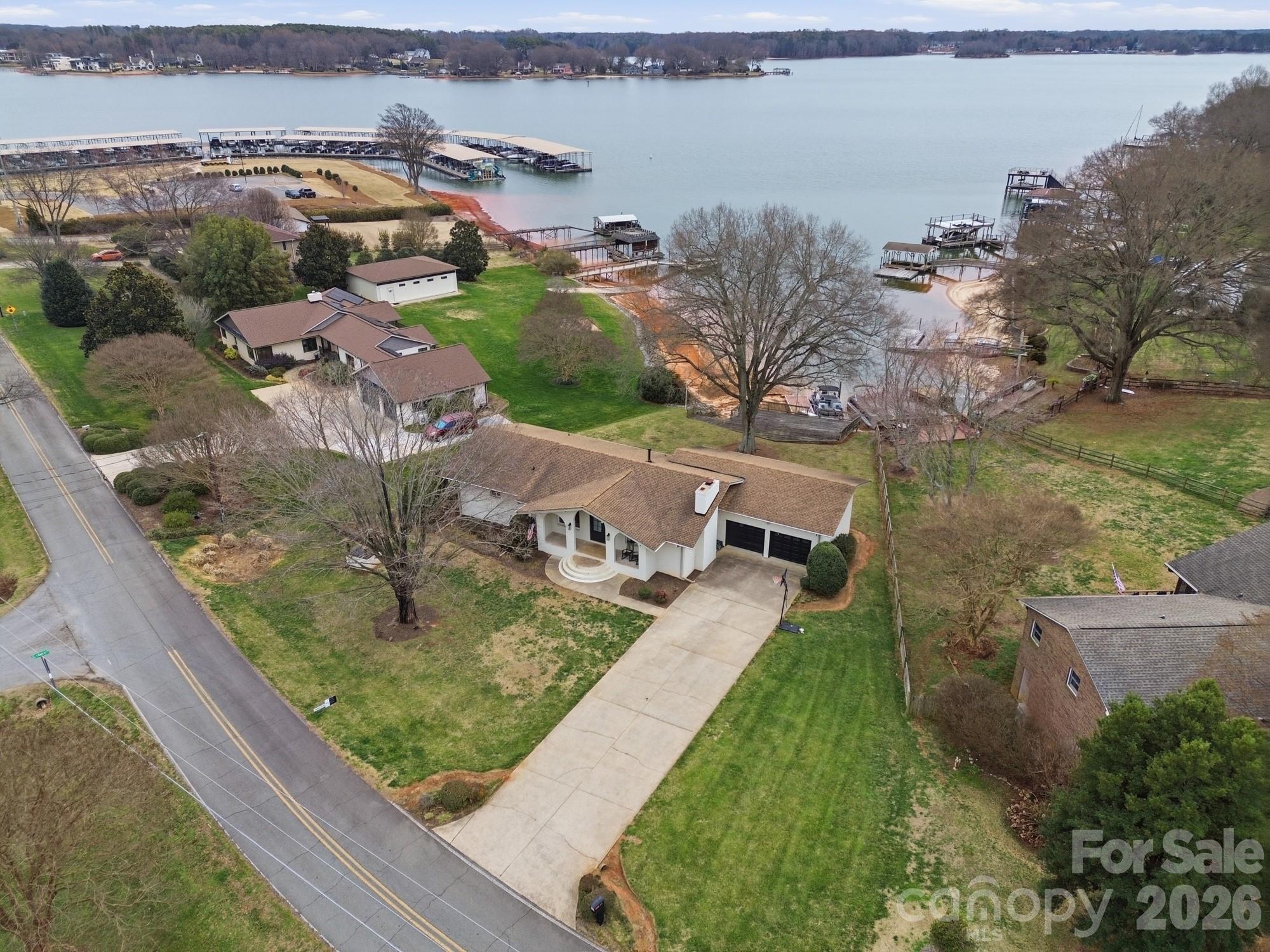 Imperial Point - Residential