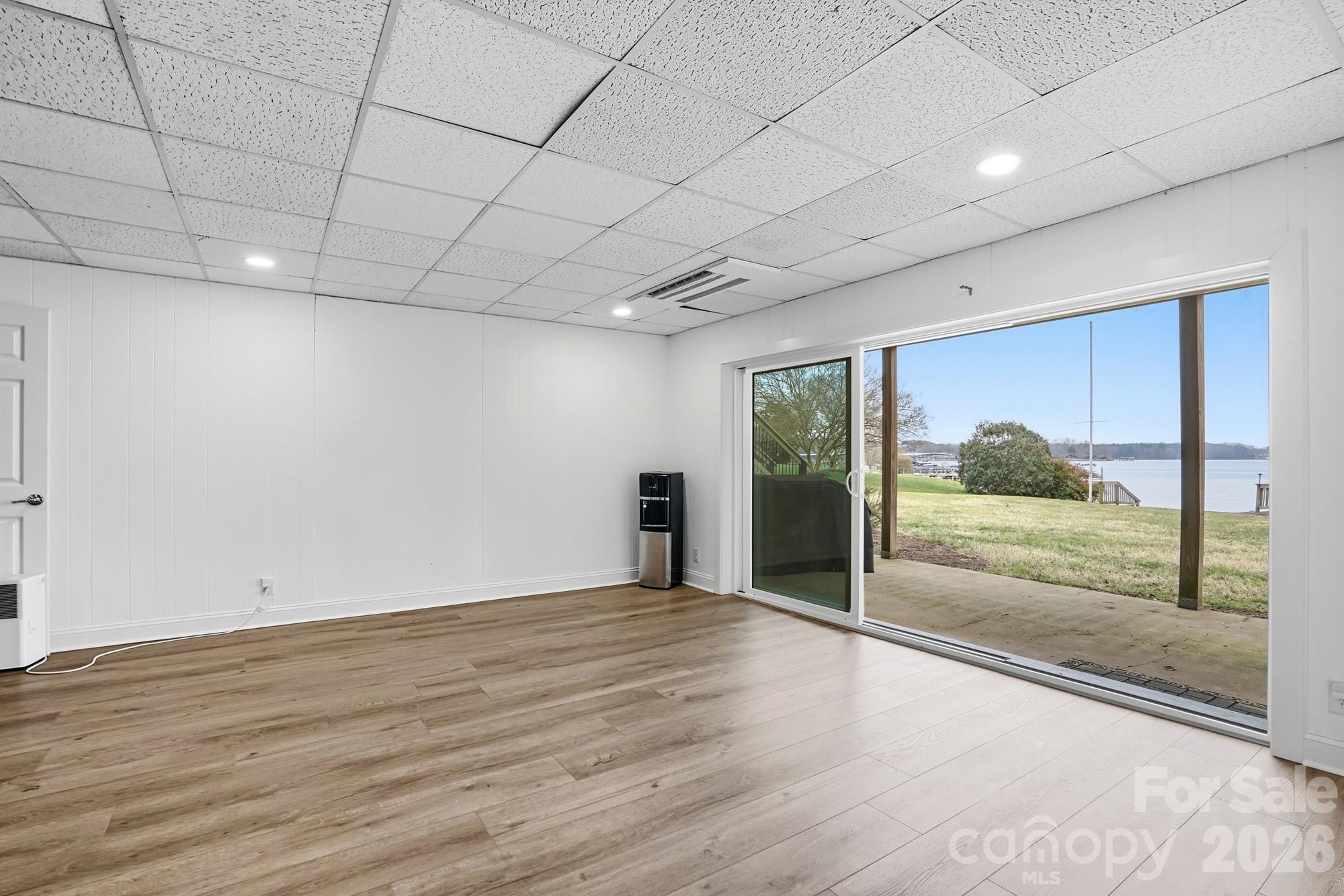 Imperial Point - Residential