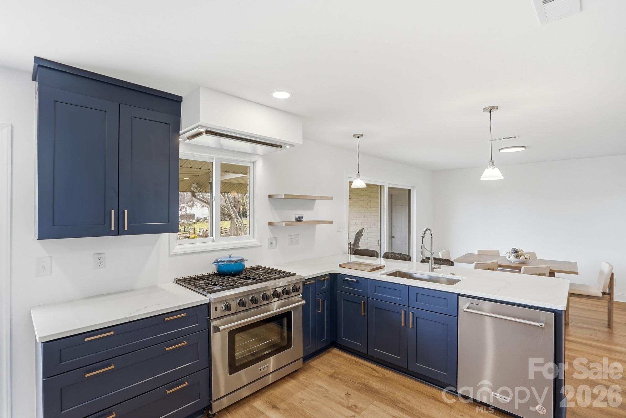 Imperial Point - Residential